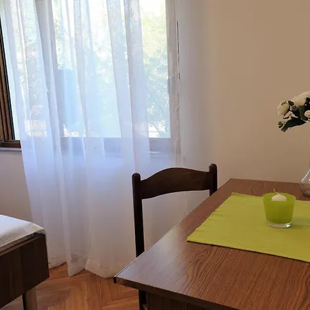 Fuer 6 Personen By Interhome Apartament Crikvenica